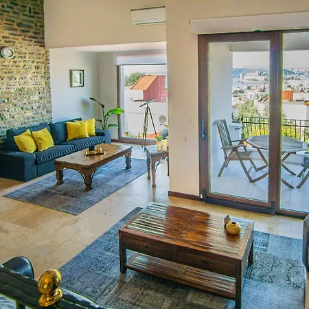 With Private Pool And Lovely View In *