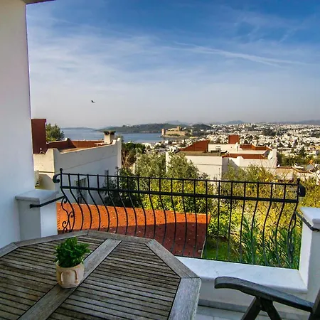 With Private Pool And Lovely View In 빌라
