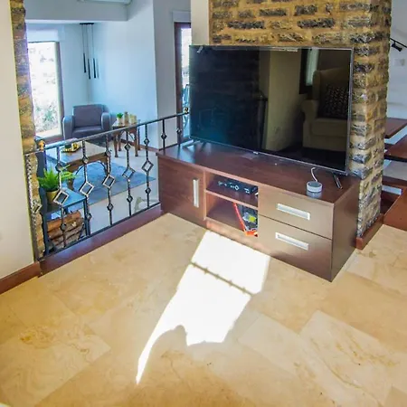 Vilă With Private Pool And Lovely View In Bodrum