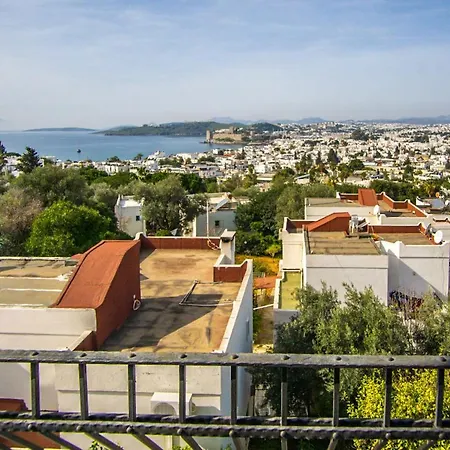 Villa With Private Pool And Lovely View In